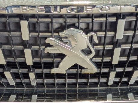 Peugeot 3008 1.6 3008 Allure Blue HDi S/S 5dr 22