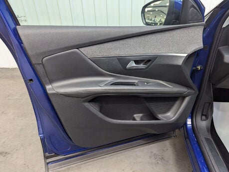 Peugeot 3008 1.6 3008 Allure Blue HDi S/S 5dr 61