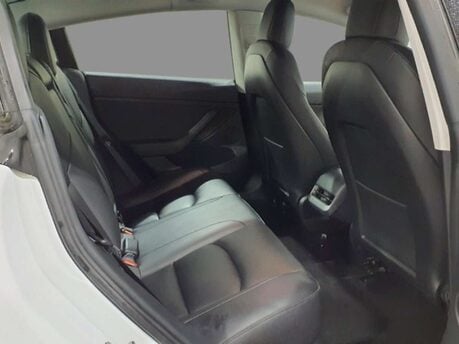 Tesla Model 3 Model 3 Long Range AWD 4WD 4dr 18