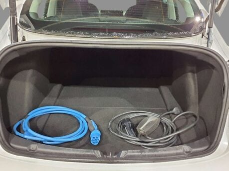 Tesla Model 3 Model 3 Long Range AWD 4WD 4dr 20