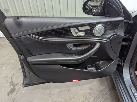 Mercedes-Benz E Class 2.0 E 220 AMG Line Night Edition Premium+ D Auto 4dr 57