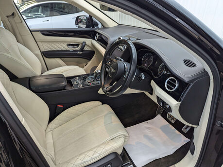 Bentley Bentayga 6.0 Bentayga W12 Auto 4WD 5dr 43