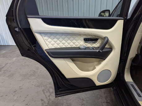 Bentley Bentayga 6.0 Bentayga W12 Auto 4WD 5dr 65