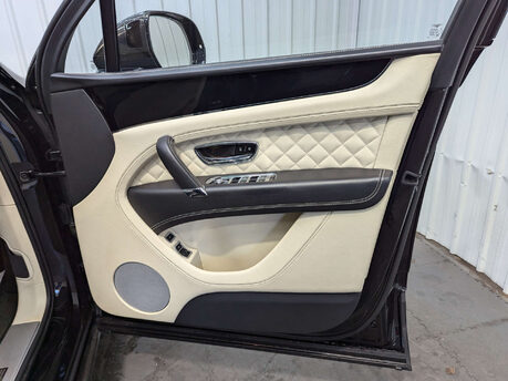 Bentley Bentayga 6.0 Bentayga W12 Auto 4WD 5dr 48