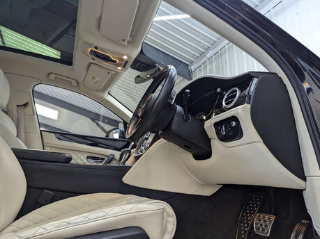 Bentley Bentayga 6.0 Bentayga W12 Auto 4WD 5dr 44