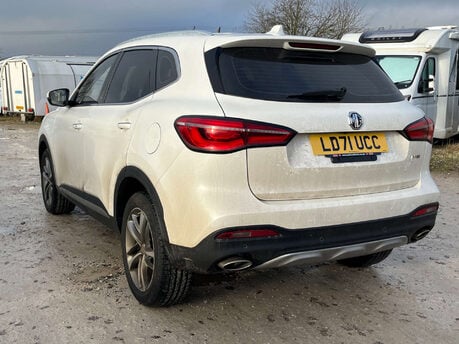 MG HS 1.5 MG HS Excite 5dr 13