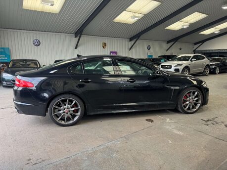 Jaguar XF 3.0 XF S Premium Luxury V6 D Auto 4dr 19