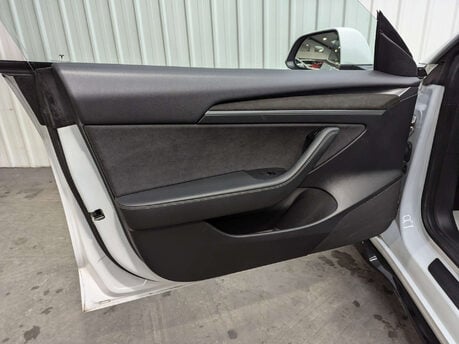 Tesla Model 3 Model 3 Standard Range + 4dr 54