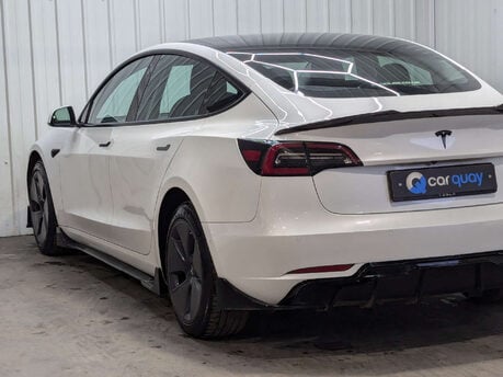 Tesla Model 3 Model 3 Standard Range + 4dr 31