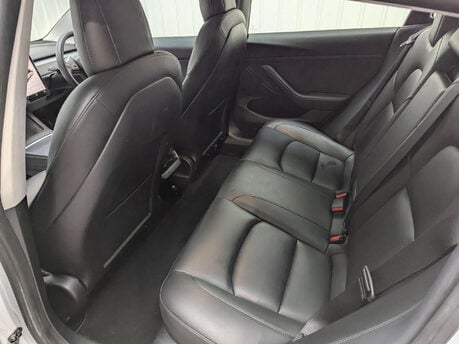 Tesla Model 3 Model 3 Standard Range + 4dr 61