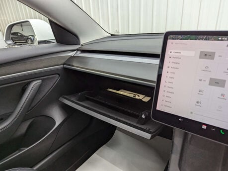 Tesla Model 3 Model 3 Standard Range + 4dr 81