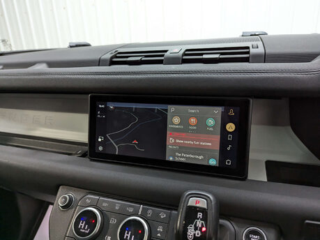 Land Rover Defender 2.0 Defender S D Auto 4WD 5dr 84