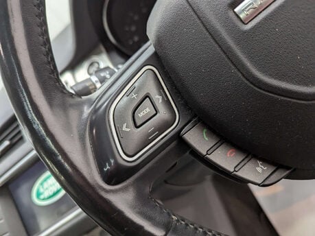 Land Rover Range Rover Evoque 2.0 Range Rover Evoque SE Tech TD4 Auto 4WD 5dr 69