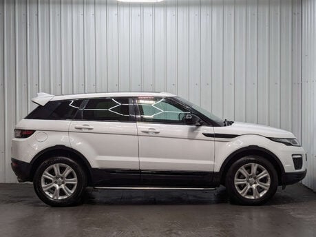 Land Rover Range Rover Evoque 2.0 Range Rover Evoque SE Tech TD4 Auto 4WD 5dr 10