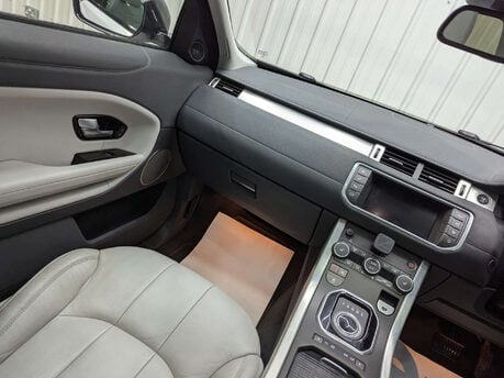 Land Rover Range Rover Evoque 2.0 Range Rover Evoque SE Tech TD4 Auto 4WD 5dr 43