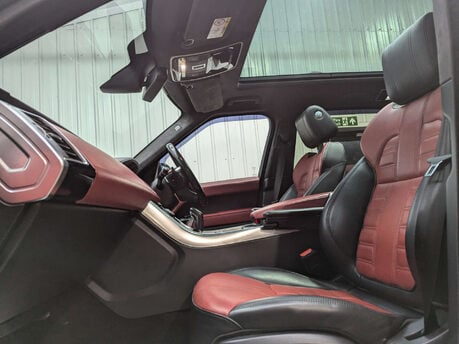 Land Rover Range Rover Sport 3.0 Range Rover Sport Autobiography Dynamic SDV6 Auto 4WD 5dr 58