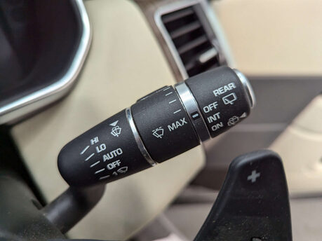 Land Rover Range Rover Sport 3.0 Range Rover Sport HSE Dynamic SDV6 Auto 4WD 5dr 103