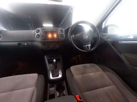 Volkswagen Tiguan 2.0 Tiguan Match TDI BlueMotion Technology 4Motion Semi-Auto 4WD 5dr 3