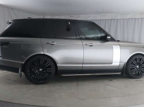 Land Rover Range Rover 3.0 Range Rover Autobiography TDV6 Auto 4WD 5dr 9