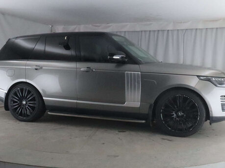 Land Rover Range Rover 3.0 Range Rover Autobiography TDV6 Auto 4WD 5dr 7