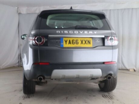 Land Rover Discovery Sport 2.0 Discovery Sport Luxury HSE TD4 Auto 4WD 5dr 13