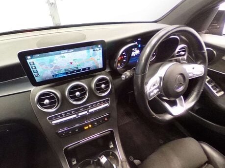 Mercedes-Benz GLC 2.0 GLC 220 D 4Matic AMG Line Auto 4WD 5dr 3