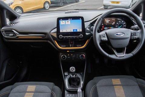 Ford Fiesta ACTIVE B AND O PLAY 12