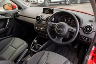 Audi A1 TFSI SPORT 4