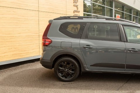 Dacia Jogger EXTREME SE TCE 11