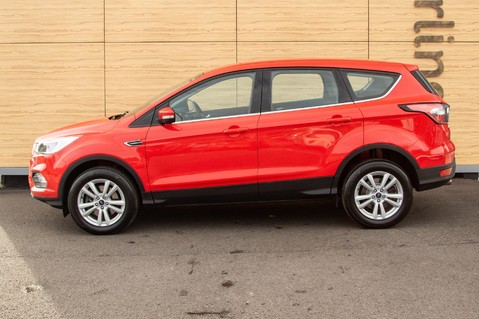 Ford Kuga ZETEC 16