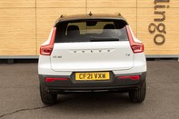 Volvo XC40 T3 R-DESIGN 8