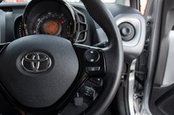 Toyota Aygo VVT-I X-PLAY TSS 22