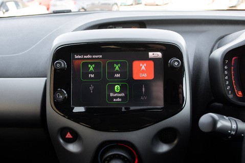 Toyota Aygo VVT-I X-PLAY TSS 28