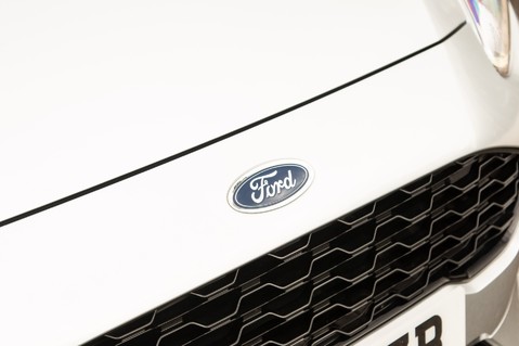 Ford Fiesta ST-LINE 14