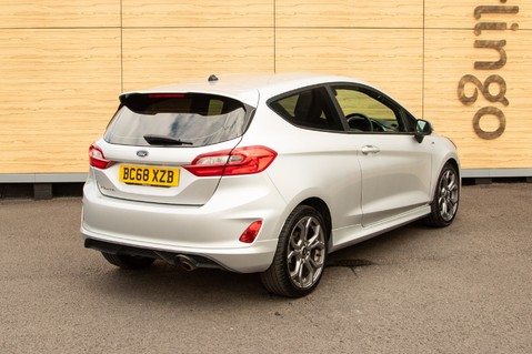 Ford Fiesta ST-LINE 5