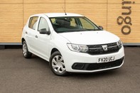 Dacia Sandero ESSENTIAL SCE 1