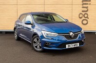 Renault Megane ICONIC TCE 1