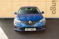 Renault Megane ICONIC TCE 7