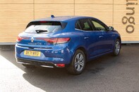 Renault Megane ICONIC TCE 5