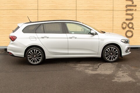 Fiat Tipo LIFE 15