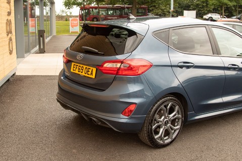 Ford Fiesta ST-LINE 10