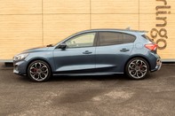 Ford Focus ST-LINE X 15