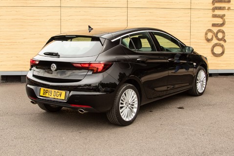 Vauxhall Astra ELITE NAV S/S 5