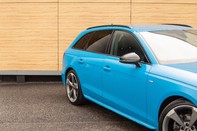 Audi A4 AVANT TFSI S LINE BLACK EDITION MHEV 9