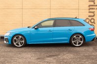 Audi A4 AVANT TFSI S LINE BLACK EDITION MHEV 16