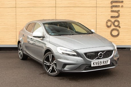 Volvo V40 T2 R-DESIGN EDITION