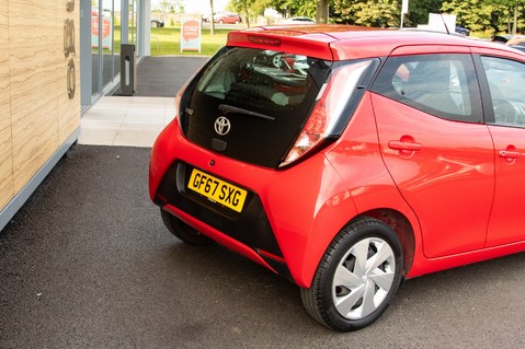 Toyota Aygo VVT-I X-PLAY 10