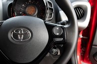 Toyota Aygo VVT-I X-PLAY 22