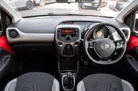 Toyota Aygo VVT-I X-PLAY 13