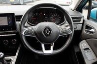 Renault Clio ICONIC TCE 23